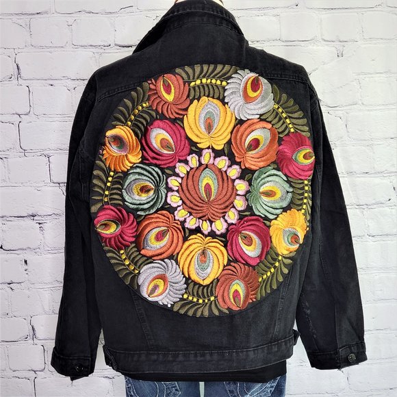 NWT PREMIUM Boho Embroidered Oversized Jean Jacket - Picture 6 of 8